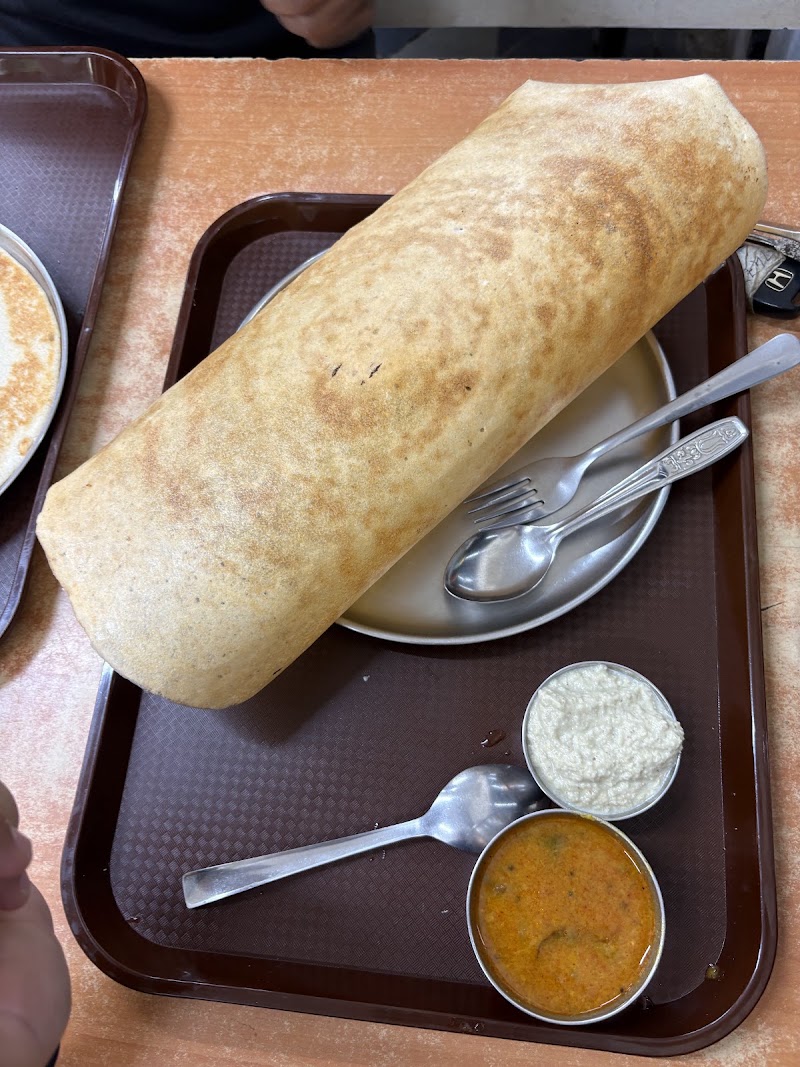 National Hindu Restaurant - National Hindu Restaurant Vakils House, 18, Ram Gulam Marg, opposite Foreign Post Office, Ballard Estate, Fort, Mumbai, Maharashtra 400001, India