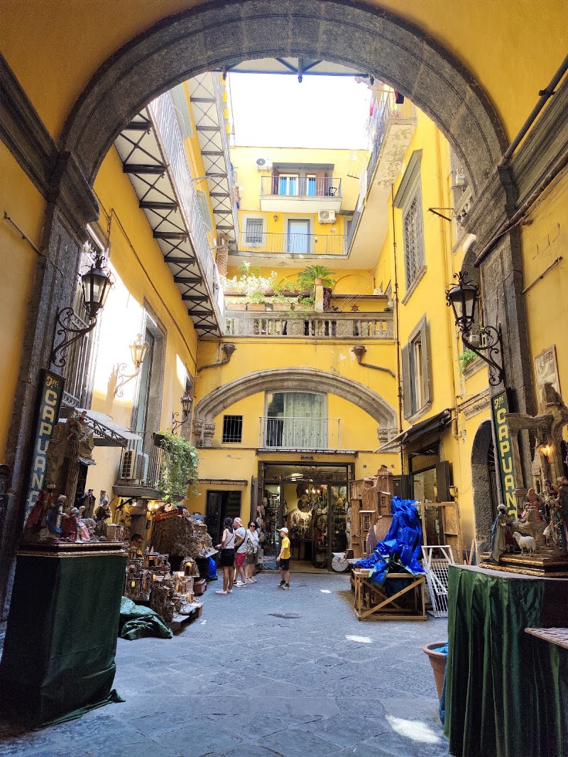 Via San Gregorio Armeno - Via San Gregorio Armeno, Via S. Gregorio Armeno, 80138 Napoli NA, Italy