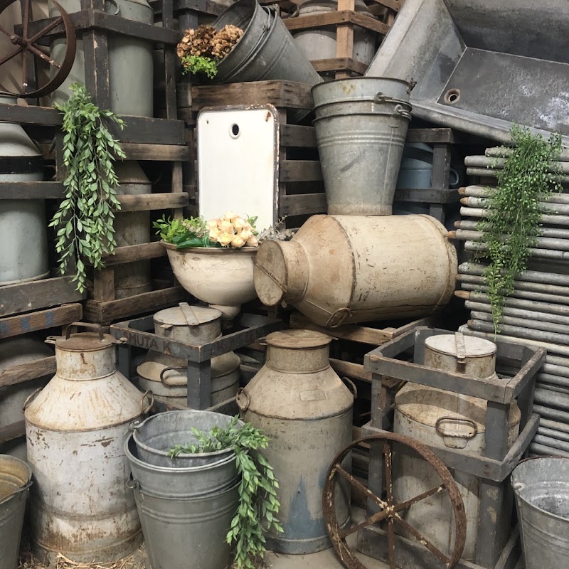 Salvage Place | Auckland’s Antique Revolution - Salvage Place | Auckland’s Antique Revolution 518 Buckland Road, Pukekohe 2120, New Zealand