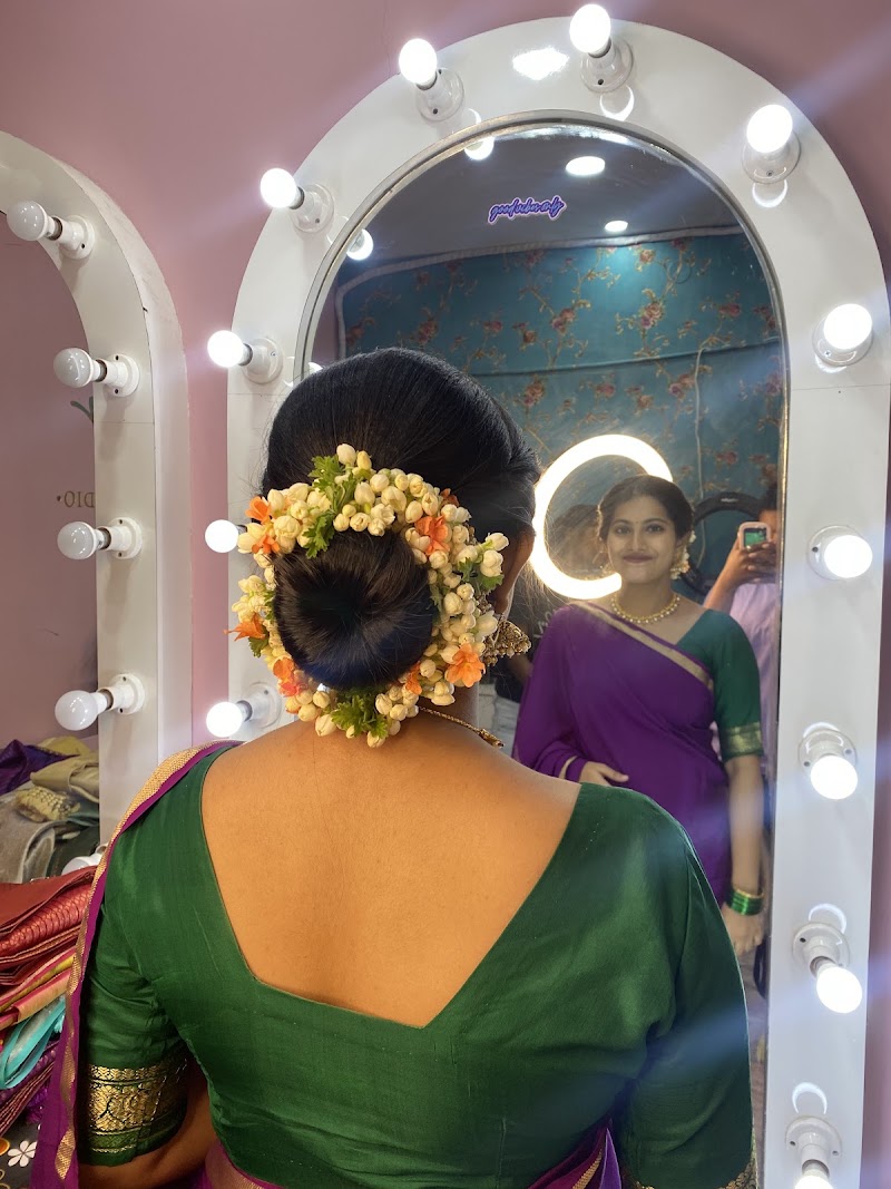 Reema Roy Makeup Studio & Nails - Reema Roy Makeup Studio & Nails, 19 D Second floor, Buddha Marga, 11, T Narasipuram road, opp. to DC office, Siddhartha Layout, Mysuru, Karnataka 570011, India