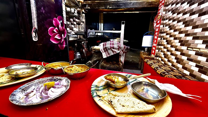 Sai Pure Veg Dhaba - Sai Pure Veg Dhaba Shop No- 14, Jogiwara Rd, opposite Ancient Handicraft, McLeod Ganj, Himachal Pradesh 176215, India