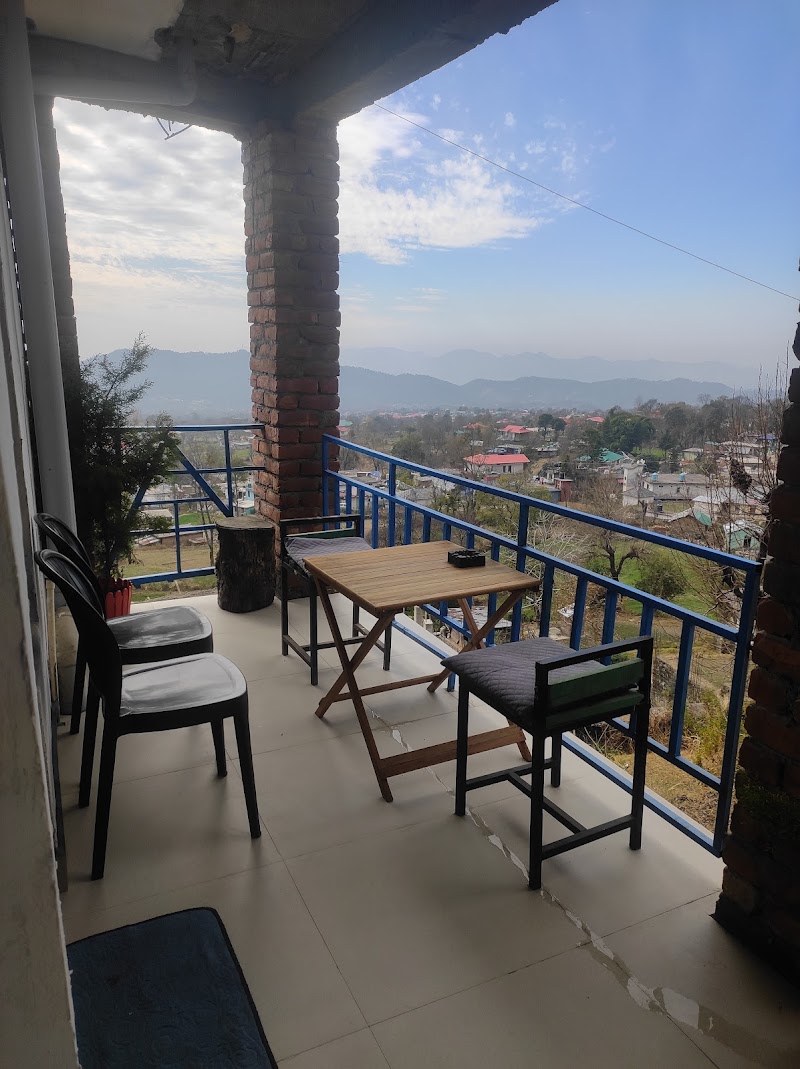 Hill Veu Home Bir Billing - Hill Veu Home Bir Billing 200 mtr, Bir-Billing Rd, near bir bus stand, near Bir community health center, Bir, Himachal Pradesh 176077, India