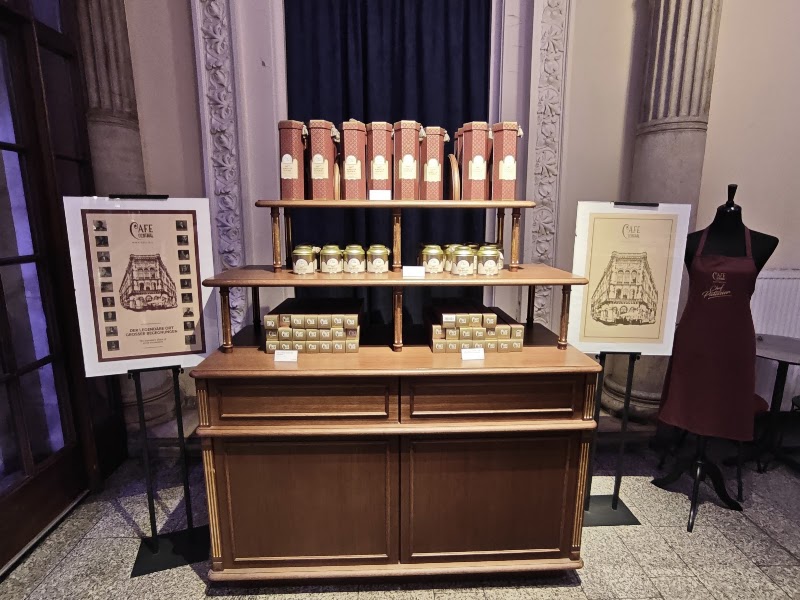 A. Central Shop & Cafe - A. Central Shop & Cafe Bloch-Bauer-Promenade 4/1A, 1100 Wien, Austria