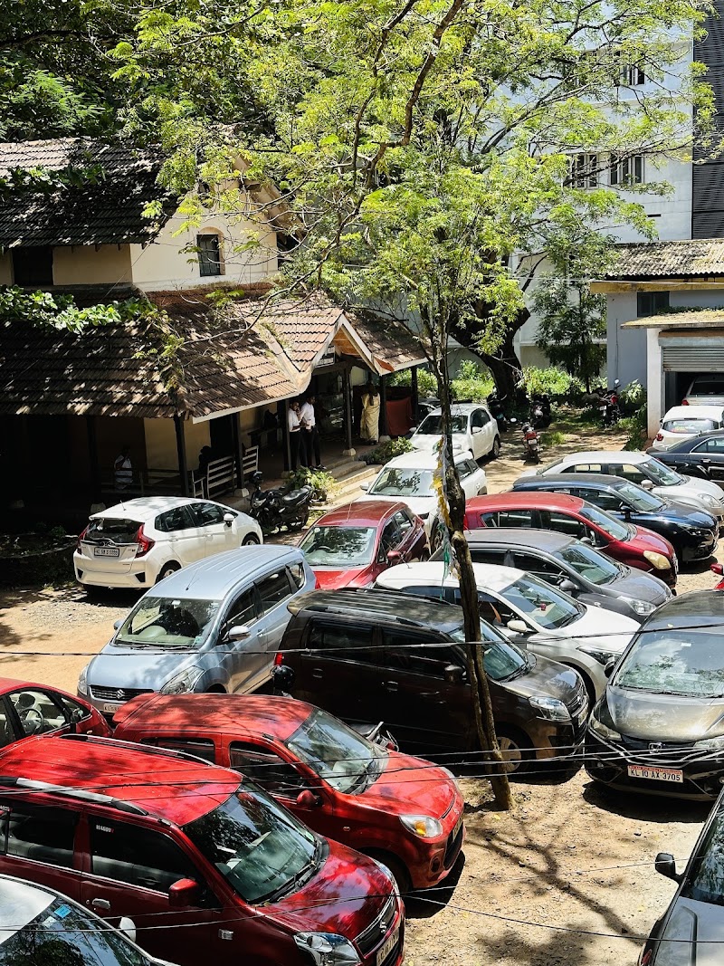 Court Complex Manjeri - Court Complex Manjeri, 446C+V35, Kozhikode-Malappuram Bypass, Vellarangal, Malappuram, Manjeri, Kerala 676121, India