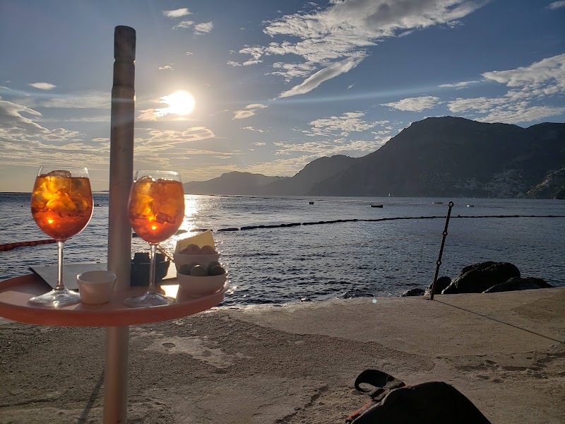 One Fire Beach Club - One Fire Beach Club, Via Gavitella, 1, 84010 Praiano SA, Italy