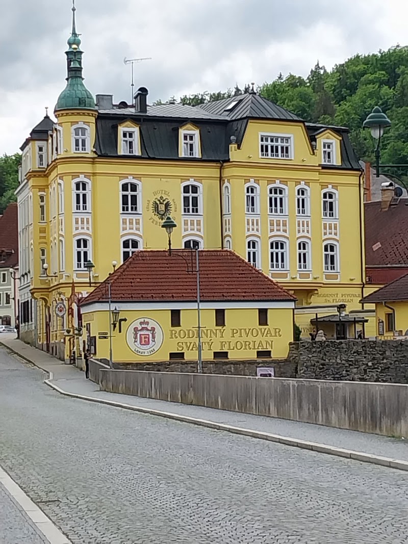 Výhledy z Mostu - Výhledy z Mostu, Silniční Most v Lokti 357/33, 357 33 Loket, Czechia