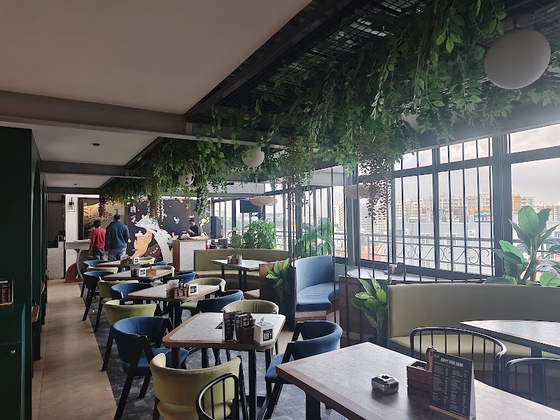 Celeb's Rooftop Pub and Kitchen - Whitefield - Celeb's Rooftop Pub and Kitchen - Whitefield Siddhapura Main Rd, above Chowki Multi Cuisine Bar and Kitchen, Nallurhalli, Whitefield, Bengaluru, Karnataka 560066, India