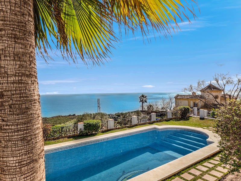 Villa Camille - Villa Camille, C. Tubalitas, 17, 29691 Manilva, Málaga, Spain
