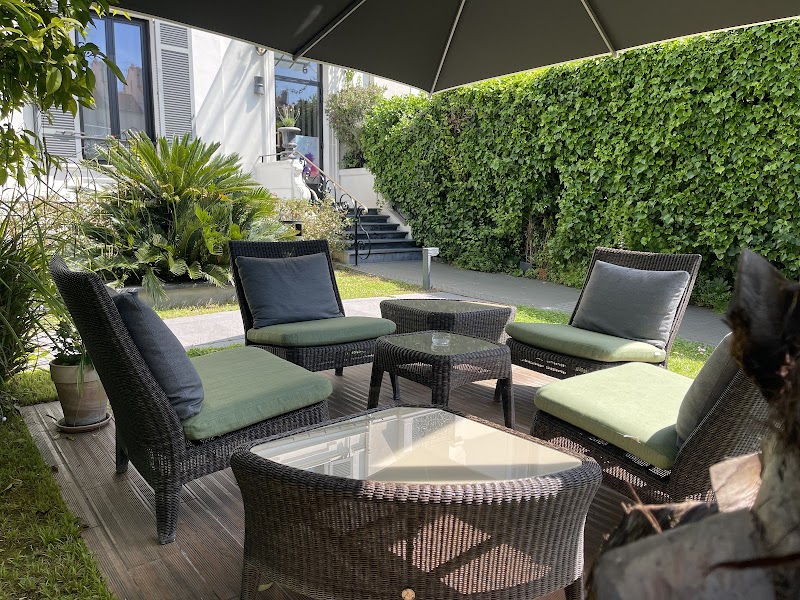 Hôtel Villa Pruly - Cannes - Hôtel Villa Pruly - Cannes 32 Bd d'Alsace, 06400 Cannes, France