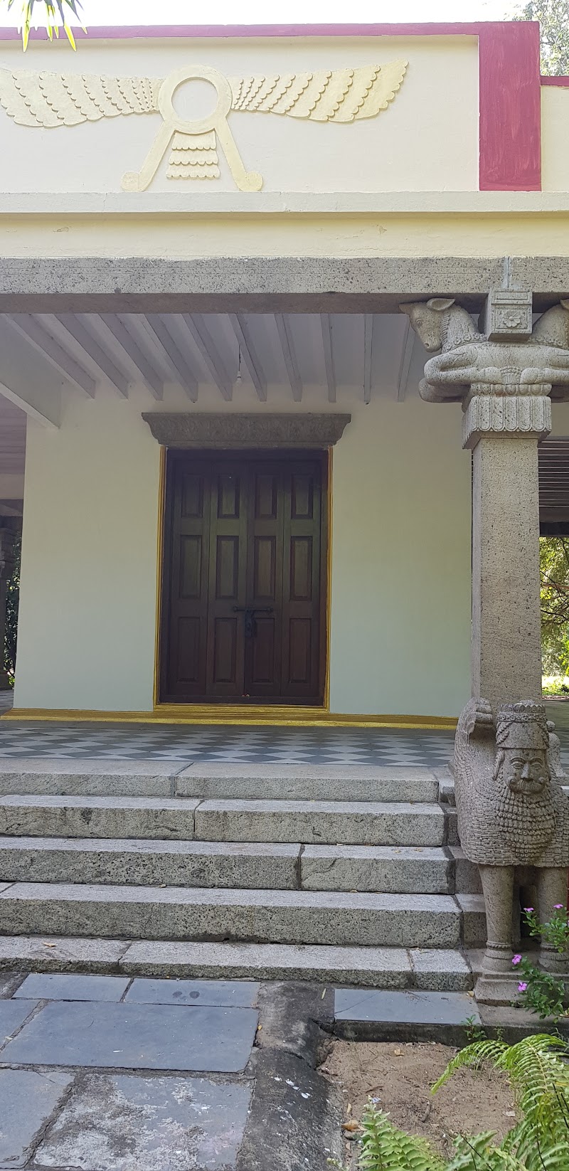 Zoroastrian Temple - Zoroastrian Temple, 2758+JXH, Theosophical Society, Besant Nagar, Chennai, Tamil Nadu 600020, India