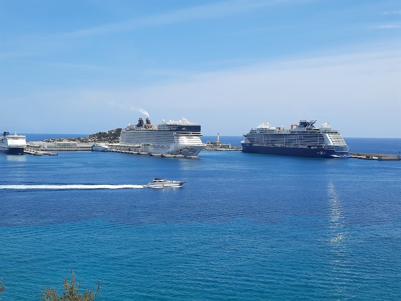 Ibiza Harbour - Ibiza Harbour, Avinguda de Santa Eulària des Riu, 17, 07800 Eivissa, Illes Balears, Spain