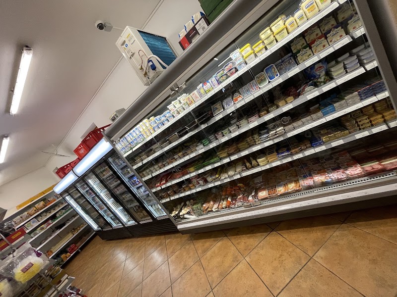 Market Na Okraji - Market Na Okraji Na Okraji 331/45A, 162 00 Praha 6-Veleslavín, Czechia