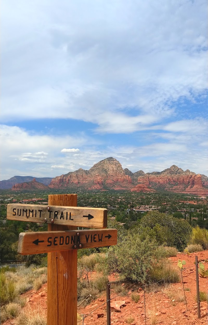 Sedona Airport Scenic Lookout - Sedona Airport Scenic Lookout 538 Airport Rd, Sedona, AZ 86336, USA