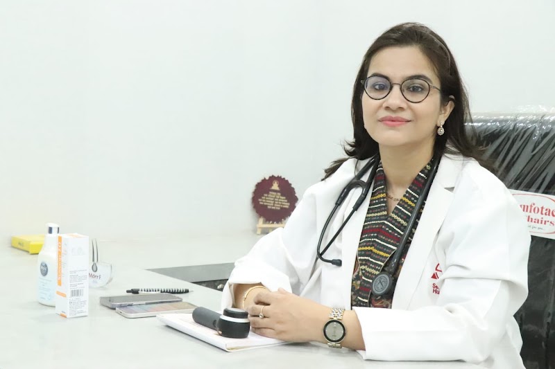 Dr Yasha Skin Clinic - Dr Yasha Skin Clinic, Bafna Health Care, 1St Floor, Sita Arcade, Tripti Super Market Building, Adarsh Nagar, Chhattisgarh 491001, India