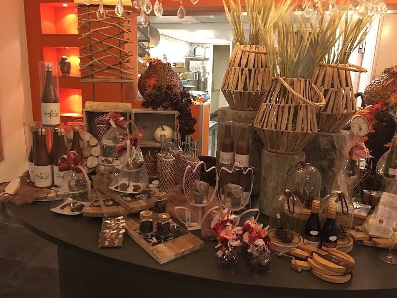 De Dames IJssalon & Chocolaterie 🍦🍫 - De Dames IJssalon & Chocolaterie 🍦🍫 Markt 16, 5688 AJ Oirschot, Netherlands