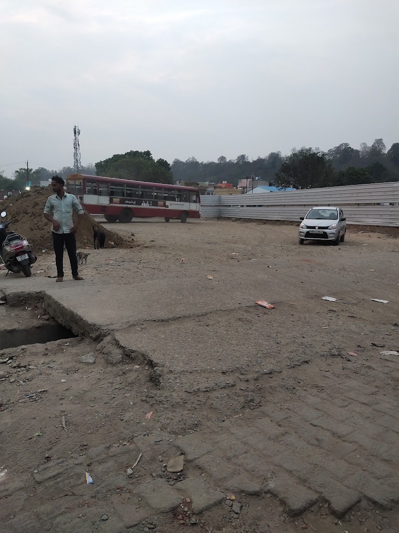 Ramnagar Bus Station - Ramnagar Bus Station, near Canara Bank, Burhwal, Uttar Pradesh 225205, India
