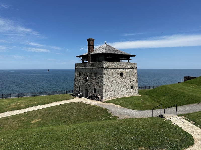 Old Fort Niagara - Old Fort Niagara, 102 Morrow Plaza, Youngstown, NY 14174, USA