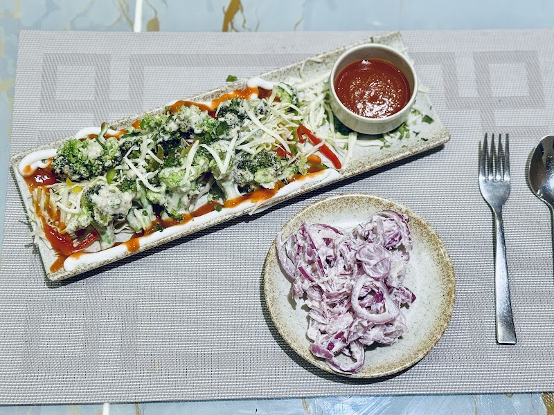Mandoli 2 (Restaurant & Cafe) - Mandoli 2 (Restaurant & Cafe) Shop No. 133, Housing Board Complex, Malviya Nagar Chowk, Station Road, Sindhi Colony, Durg, Bhilai, Chhattisgarh 491001, India