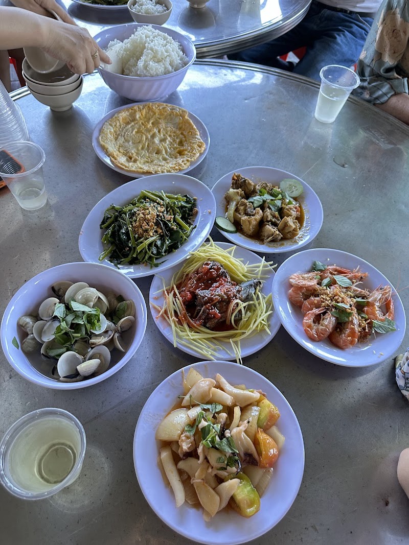 Nhà Hàng Làng Chài Nha Trang - Nhà Hàng Làng Chài Nha Trang, Đảo, Trí Nguyên, Nha Trang, Khánh Hòa 650000, Vietnam
