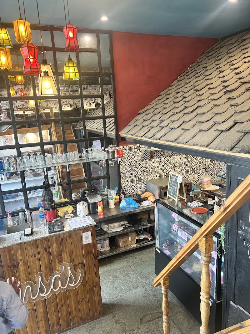 Sansa’s Bistro - Sansa’s Bistro market, Jibhi, Banjar, Himachal Pradesh 175123, India
