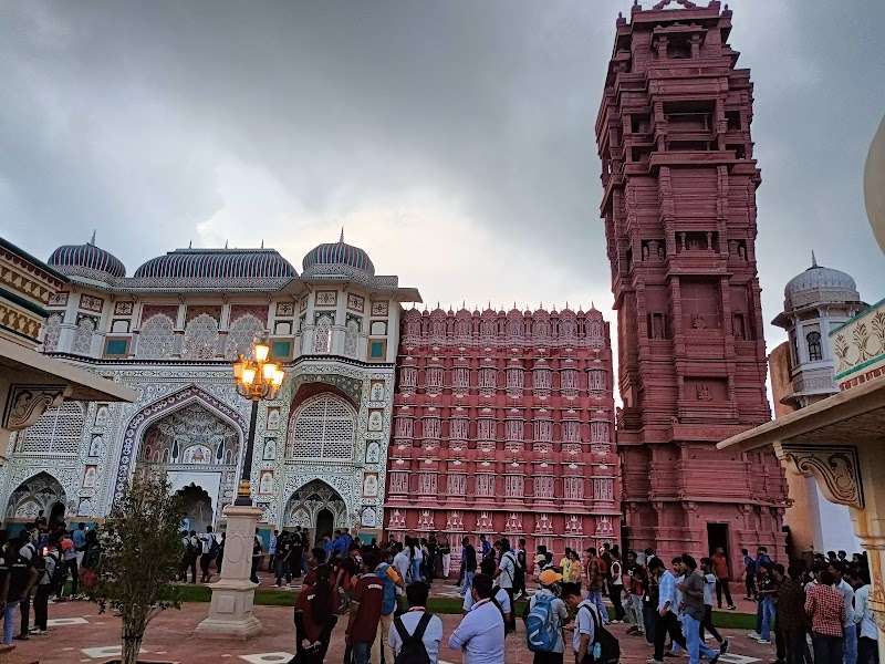 Chambal riverfront gate, Thermal Colony