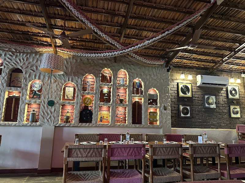 Gulaabo Ji - Gulaabo Ji EH No. 34, Survey No. 10/4, off The Char Rasta, opposite Soro Parking, Badem, Assagao, Goa 403509, India