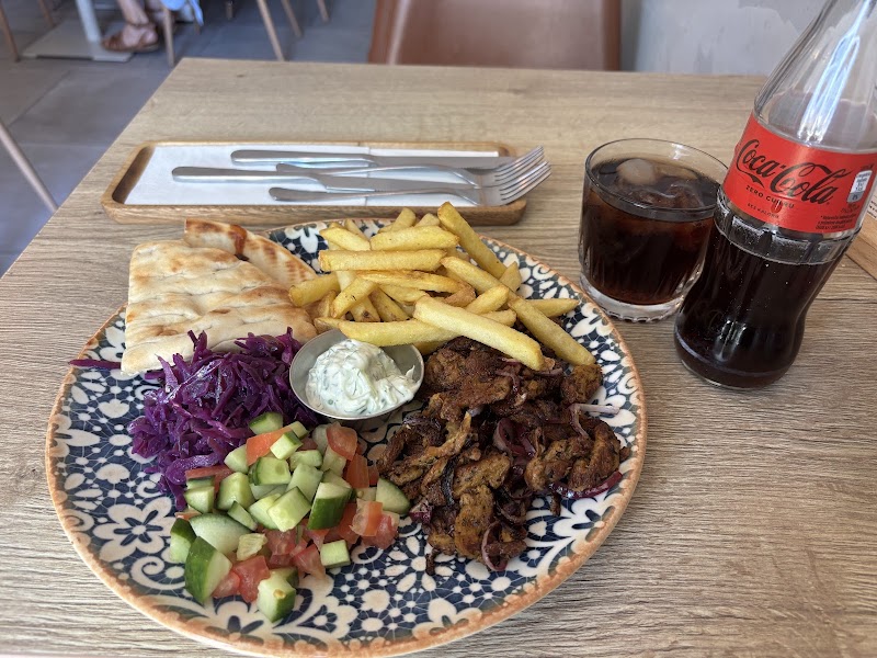 HAPPY BEAN bistro & café - HAPPY BEAN bistro & café Laubova 1659/2, Vinohrady, 130 00 Praha-Praha 3, Czechia