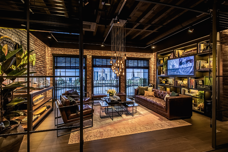 Breitling Boutique - Breitling Boutique, Zeil 77, 60313 Frankfurt am Main, Germany