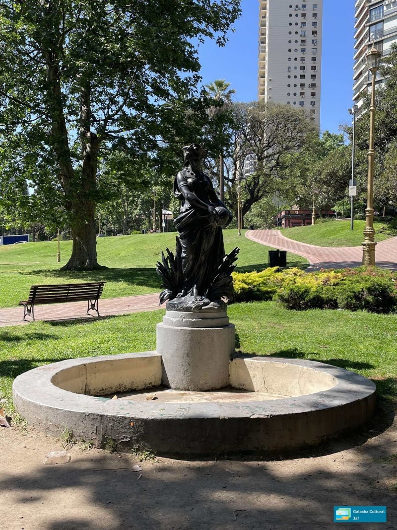 Plaza Barrancas de Belgrano - Plaza Barrancas de Belgrano, C. La Pampa 1629, C1428EAA Cdad. Autónoma de Buenos Aires, Argentina