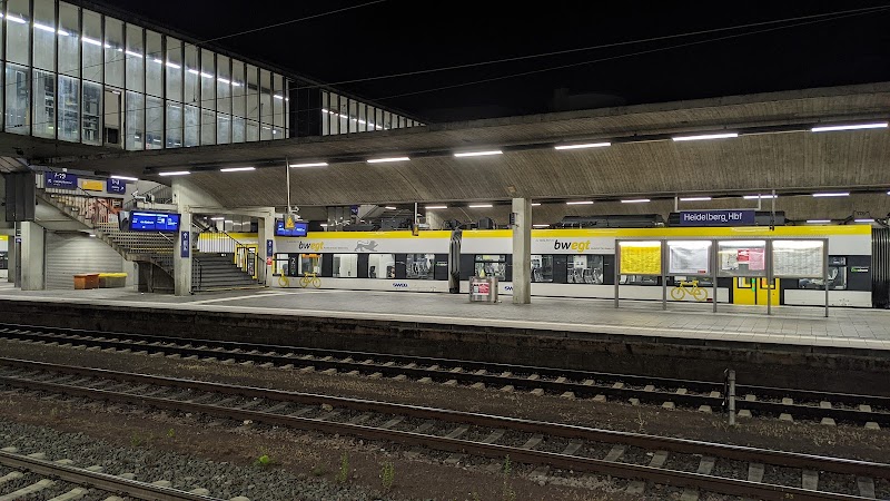 Einkaufsbahnhof Heidelberg Hbf - Einkaufsbahnhof Heidelberg Hbf, Willy-Brandt-Platz 5, 69115 Heidelberg-Weststadt, Germany