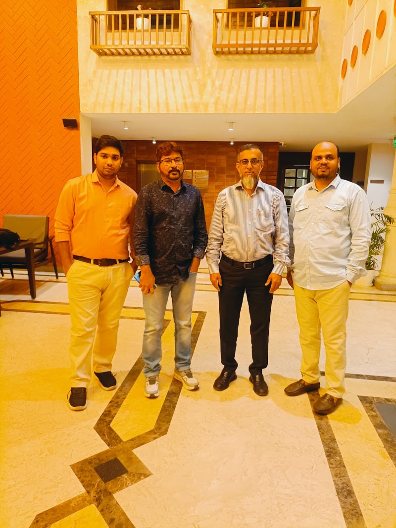 RK GULF TRAVELS, BHILAI - RK GULF TRAVELS, BHILAI, Shop No. 18/14, Main, GE Rd, near Anaal Honda, Dakshin Gangotri, Supela, Bhilai, Chhattisgarh 490023, India