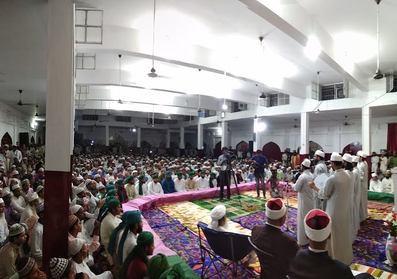 Khanqah e Arifia - Khanqah e Arifia, Shah Safi Rd, Saiyed Sarawan, Uttar Pradesh 212213, India