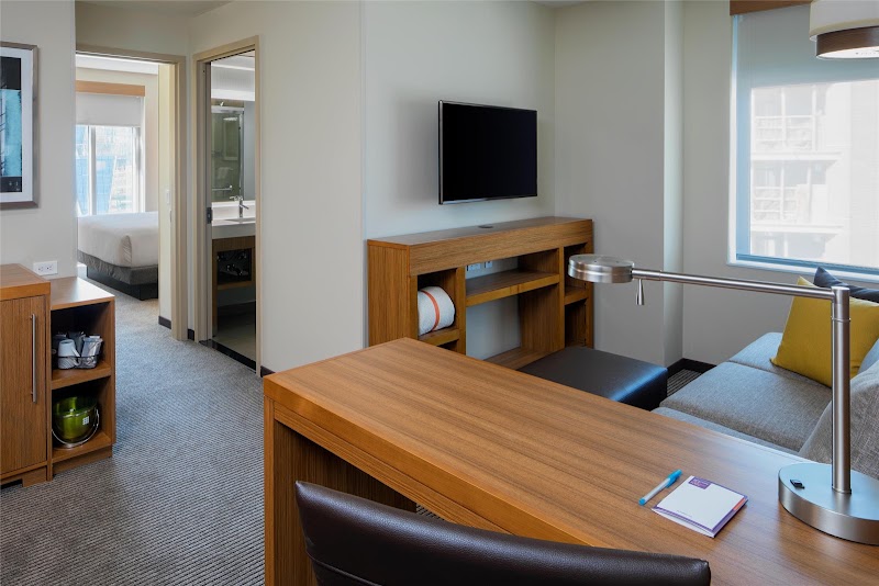Hyatt Place Long Island City / New York City - Hyatt Place Long Island City / New York City 27-03 43rd Ave, Long Island City, NY 11101, USA