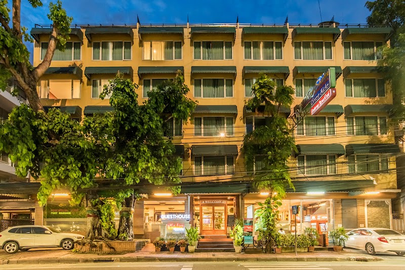 New Siam Riverside - New Siam Riverside, 21 Phra-A-Thit Road,, Chanasongkram, Phranakorn,, Bangkok 10200, Thailand