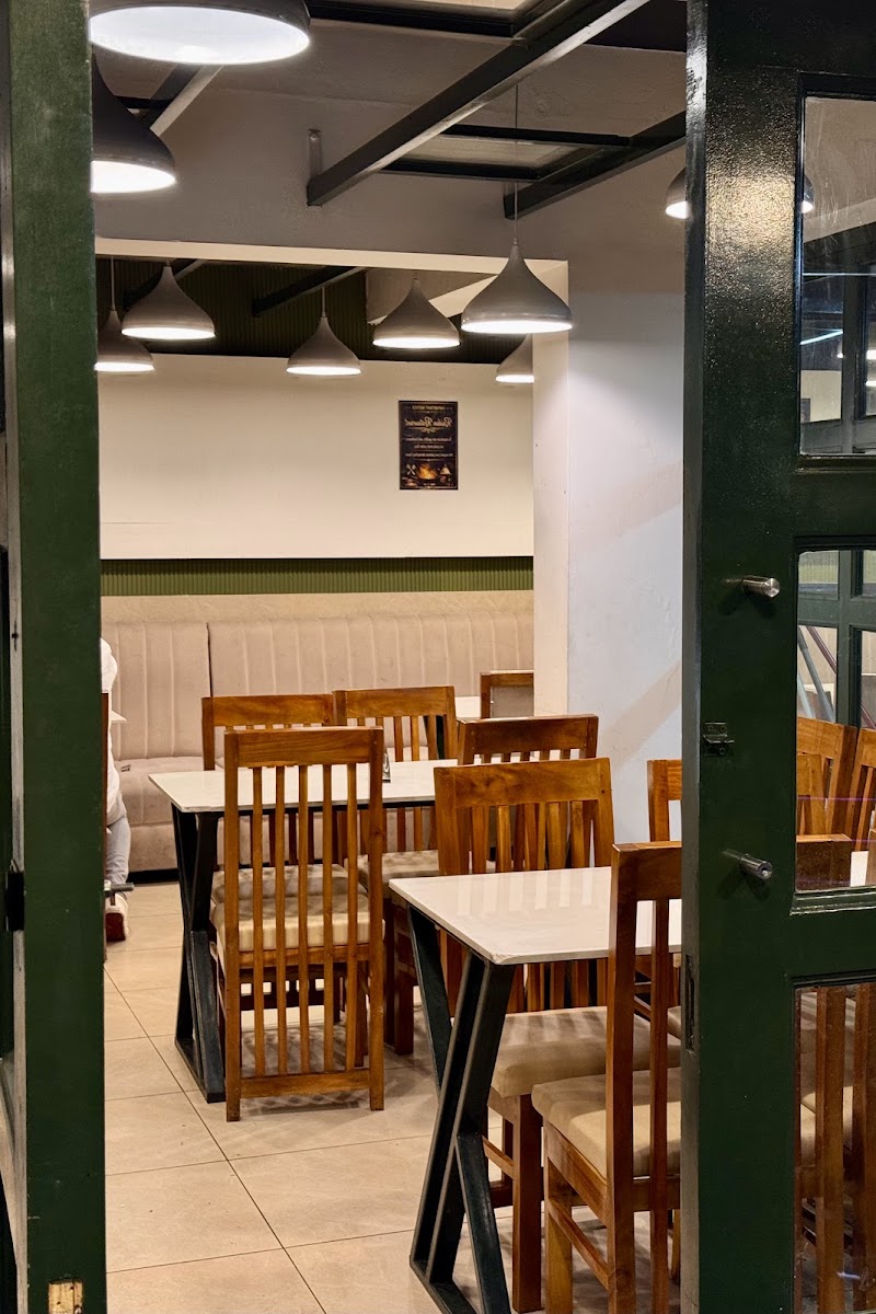 Raidan Restaurant - Raidan Restaurant, DOOR NO.6/14 CHURCH HILL ROAD, NEAR ICICI BANK, OOTY, THE NILGIRIS, TAMILNADU - 643001 Udhagai town, Pudumund, Ooty, Tamil Nadu 643001, India