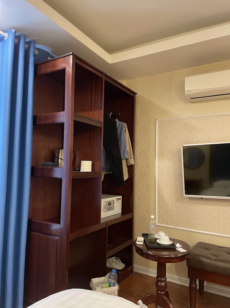 Lavender Boutique Hotel - Lavender Boutique Hotel 113 P. Phùng Hưng, Phố cổ Hà Nội, Hoàn Kiếm, Hà Nội 10000, Vietnam