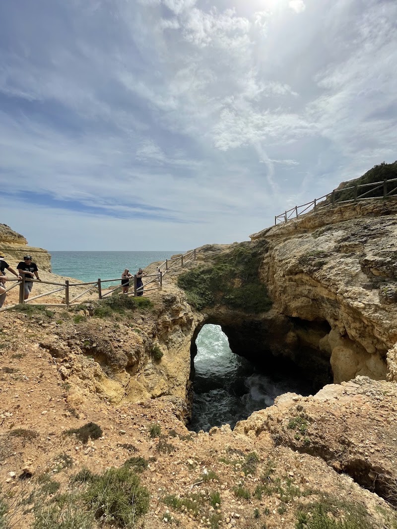 7 Valleys Hike - 7 Valleys Hike Estr. da Marinha, 8400-407 Lagoa, Portugal