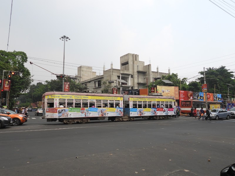 Gariahat Tram - Gariahat Tram, Anil Maitra Rd, Dover Terrace, Ballygunge, Kolkata, West Bengal 700029, India