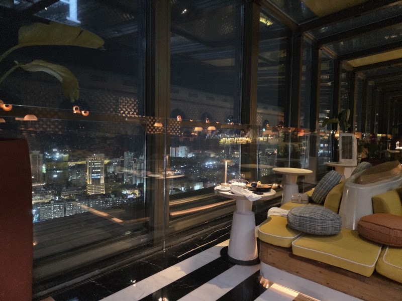 AER - AER 34th Floor, 1/136, Dr Elijah Moses Rd, Gandhi Nagar, Upper Worli, Worli, Mumbai, Maharashtra 400018, India