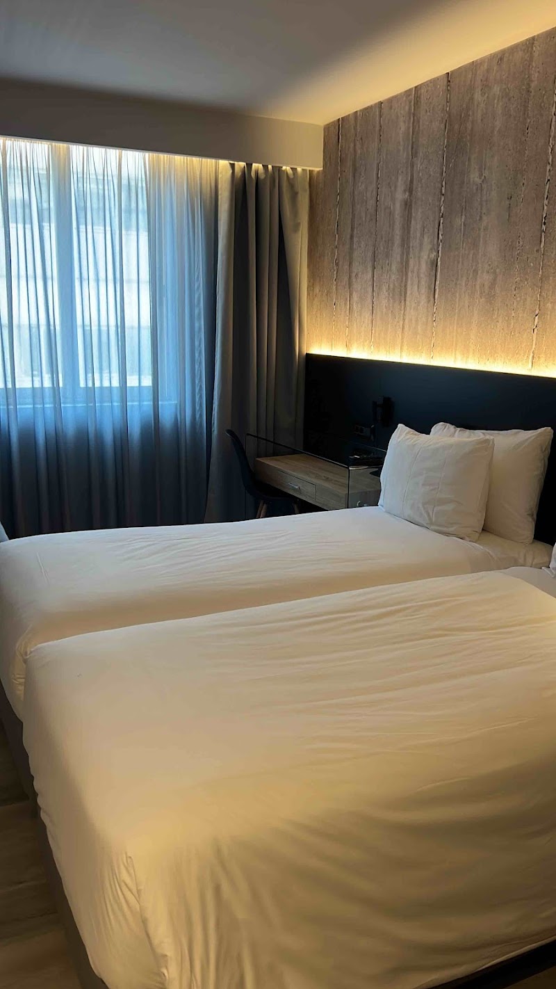 The Alassia Hotel Athens - The Alassia Hotel Athens, Sokratous 50, Athina 104 31, Greece