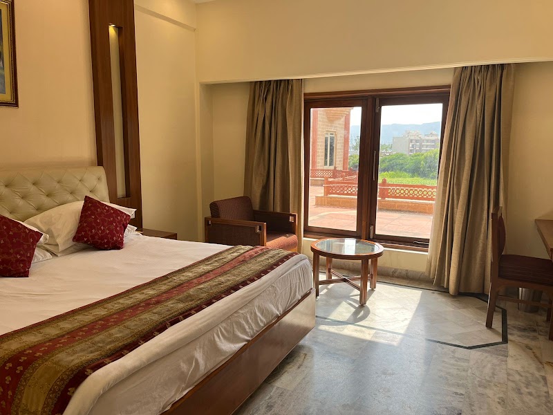 Hotel Mansingh Palace, Ajmer - Hotel Mansingh Palace, Ajmer Gaurav Path, Vaishali Rd, Tarachand Ka Bhatta, Vaishali Nagar, Ajmer, Rajasthan 305001, India
