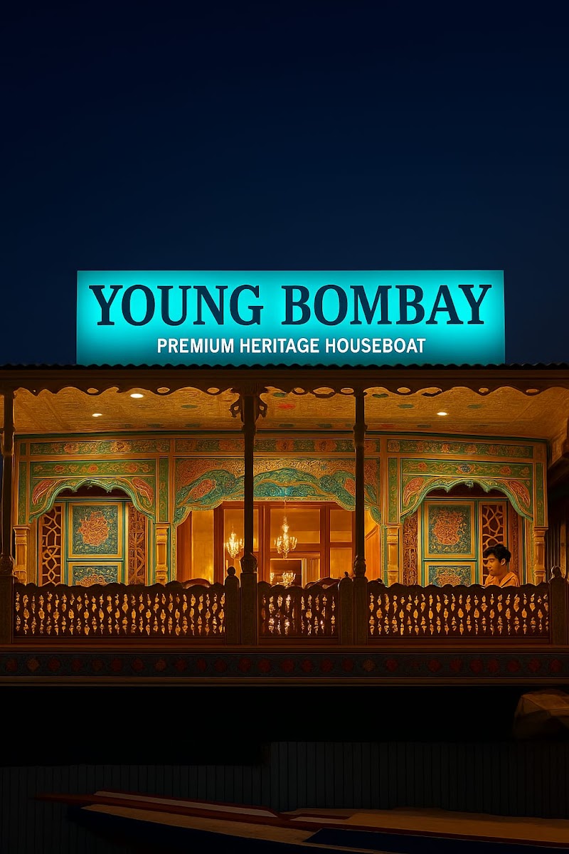 Young Bombay Houseboat - Young Bombay Houseboat, Ghat no 9, Golden Dal Lake, Karapura, Rainawari, Srinagar, 190001