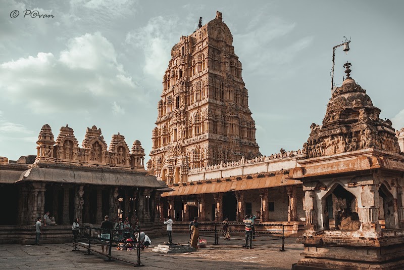 Virupaksha Temple, Hampi