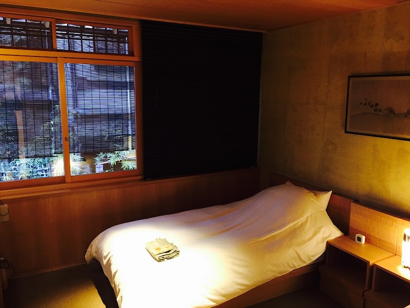 Ishibekoji Ryugin - Ishibekoji Ryugin Japan, 〒605-0825 Kyoto, Higashiyama Ward, Shimokawarachō, ４６３−１２ 石塀小路龍吟