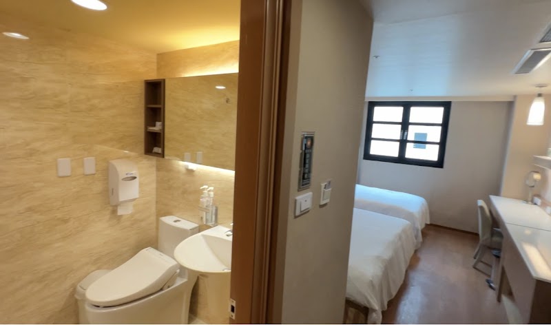 Kindness Hotel Kaohsiung Station - Kindness Hotel Kaohsiung Station No. 295號, Jianguo 2nd Rd, Gangdong Village, Sanmin District, Kaohsiung City, Taiwan 807