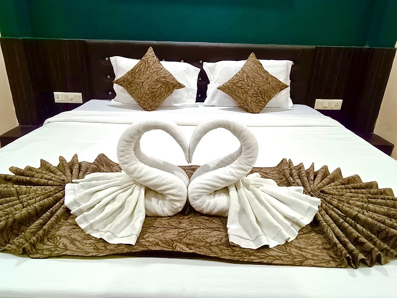 HOTEL OMM PALACE - HOTEL OMM PALACE, Bidhaba Ashram Square, Goudabad Sahi, Puri, Odisha 752001, India