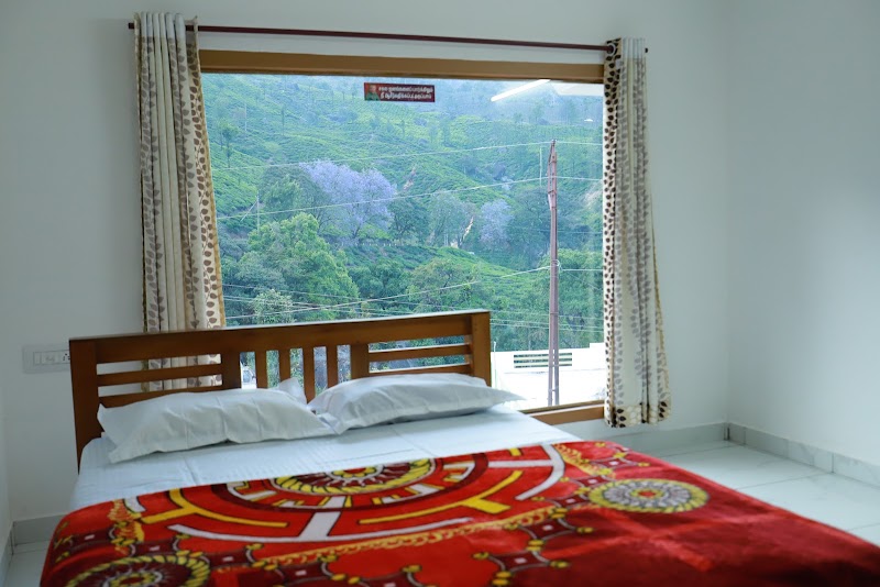 Munnar Mountain View Cottage - Munnar Mountain View Cottage near Lakkam water falls, Vagavurrai, Munnar, Kannan Devan Hills, Kerala 685614, India