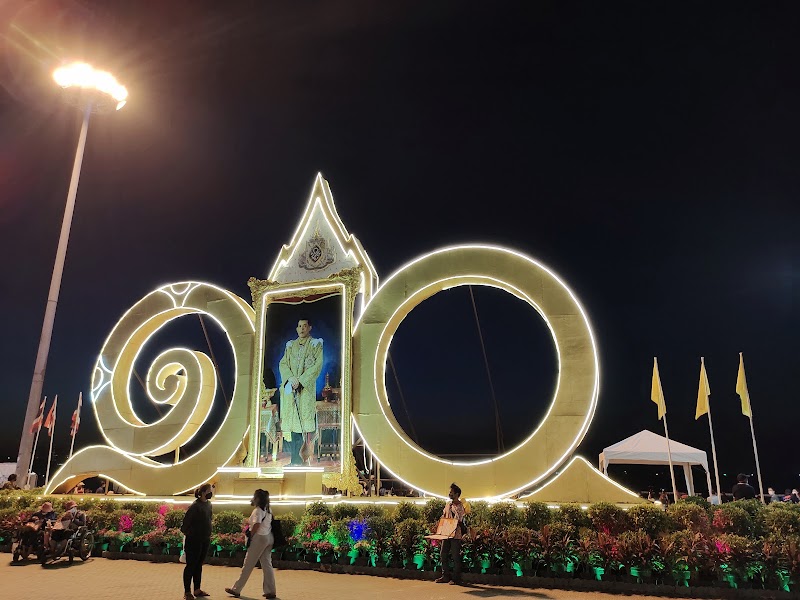 Pattaya Beach - Pattaya Beach ล็อก 88 เตียงผ้าใบชายหาดพัทยา ล็อก 88 Muang Pattaya, Amphoe Bang Lamung, Chang Wat Chon Buri 20150, Thailand