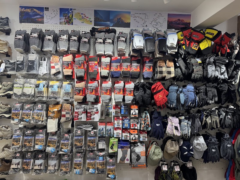 Goreto Gear Traders - Goreto Gear Traders 133 ठमेल भगवती मार्ग, Kathmandu 44600, Nepal