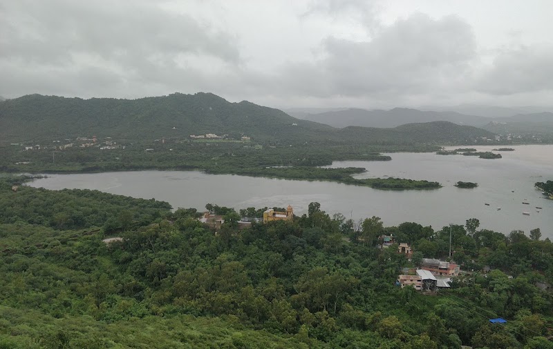 Manshapurn Karni mata Ropeway Udaipur - Manshapurn Karni mata Ropeway Udaipur Deen Dayal Park, Doodh Talai, Pichola, Udaipur, Rajasthan 313001, India